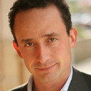 John Beale als News Show Host