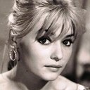 Margit Kocsis als Lila Sari