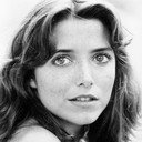 Karen Allen als Mom