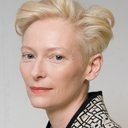 Tilda Swinton als Camélia