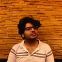 KKE, Director
