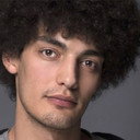 Afshin Hassanloo als Babak