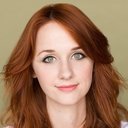 Laura Spencer als Vicky