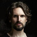Stefan Helleblad als Guitar