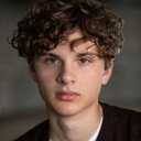 Elijah Passmore als Justin Paulsen