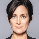Carrie-Anne Moss als Trinity