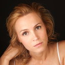 Sandra Santos als Inês / Daughter
