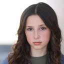 Nessa Dougherty als Younger Alysia Abbott