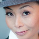 Sulinh Lafontaine als Manicurist