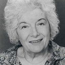 Rose Hill als Shopping Woman