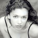 Isidra Vega als Gina Avila