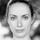 Kate O'Flynn als Chadderton Woman