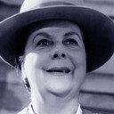 Philippa Bevans als Agatha Brown