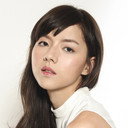 Jasmine Sim als Mel