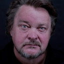 Martin Le Maitre als Uncle Titus