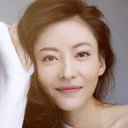 Becky Huang als Zhang Meng Xin