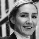 Samantha Hankey als Stéphano
