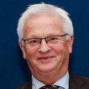 Hans Backe als Self