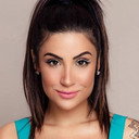 Bianca Andrade als Fátima