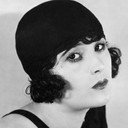 Margaret Livingston als Eleanor Cartwright