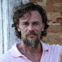 Daniel Ribeiro als Walter