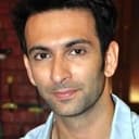 Nandish Singh als Special Appearance in "Dagabaaz Re" Song