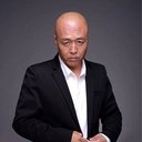 Tie Niu als Abbot