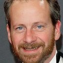 Fabian Busch als Dr. Gerhard Klopfer