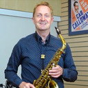 Dave Mann als Saxophone