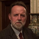 Ian McQueen als William