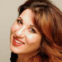 Libbi Gorr als Corporal Brigitte