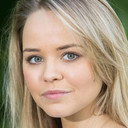 Katie Hall als Cosette