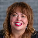 Deanna Thompson als Self - 'Baudi Moovan'