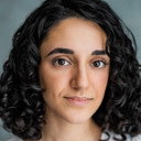 Inbal Amram als Amira