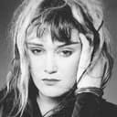 Exene Cervenka als Self