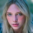 Chynna Rae Shurts als Flashback Handmaiden / Mirror Reflection Demon