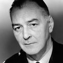 Cyril Chamberlain als Commander