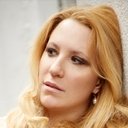 Alexandra Hummingson als Galagäst (uncredited)