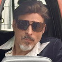 Jorge Denegri als Medic 1