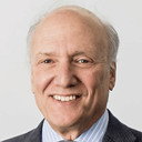 Bruce Miller als Self