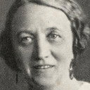 Marie Dinesen als Mrs. Walken