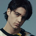 Asher Angel als Billy Batson