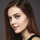 Emanuela Rei als Luna