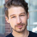 Oliver Bender als Patrick Klug