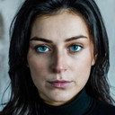 Jordanne Jones als Minnie Mahon
