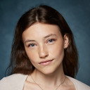 Agustina Benavides als Jose