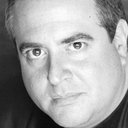 Nick Vallelonga als Director