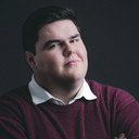 Dominic Fox als Jimmy