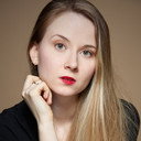 Manon Delauvaux als 