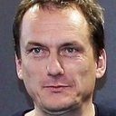 Julien Hervé, Story